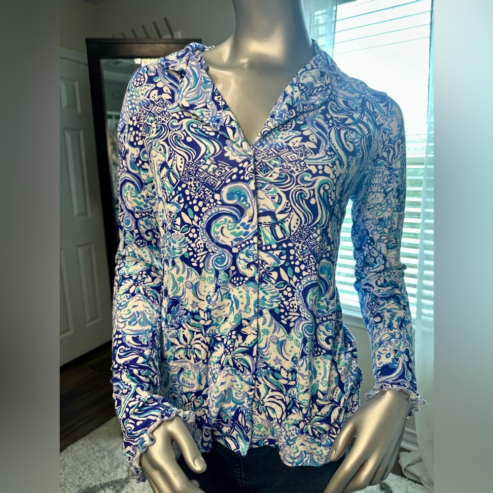 Lilly Pulitzer Blue Paisley Ruffle Button PJ Top Small Never Worn
